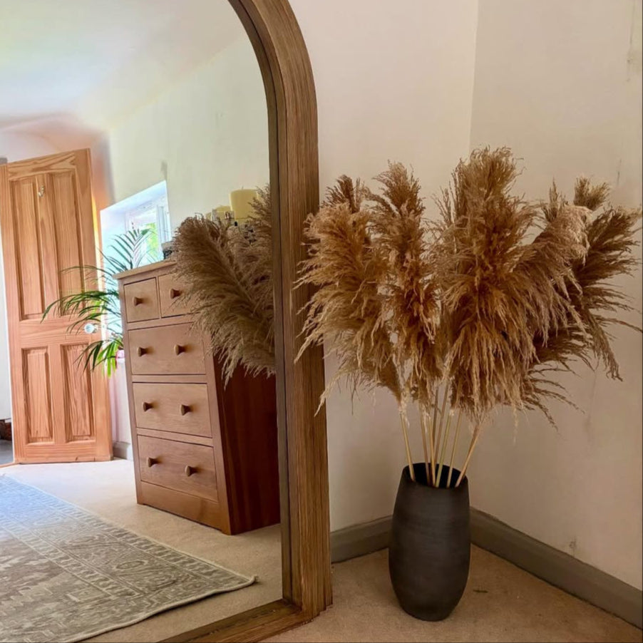 Large Dried Fluffy Pampas Grass