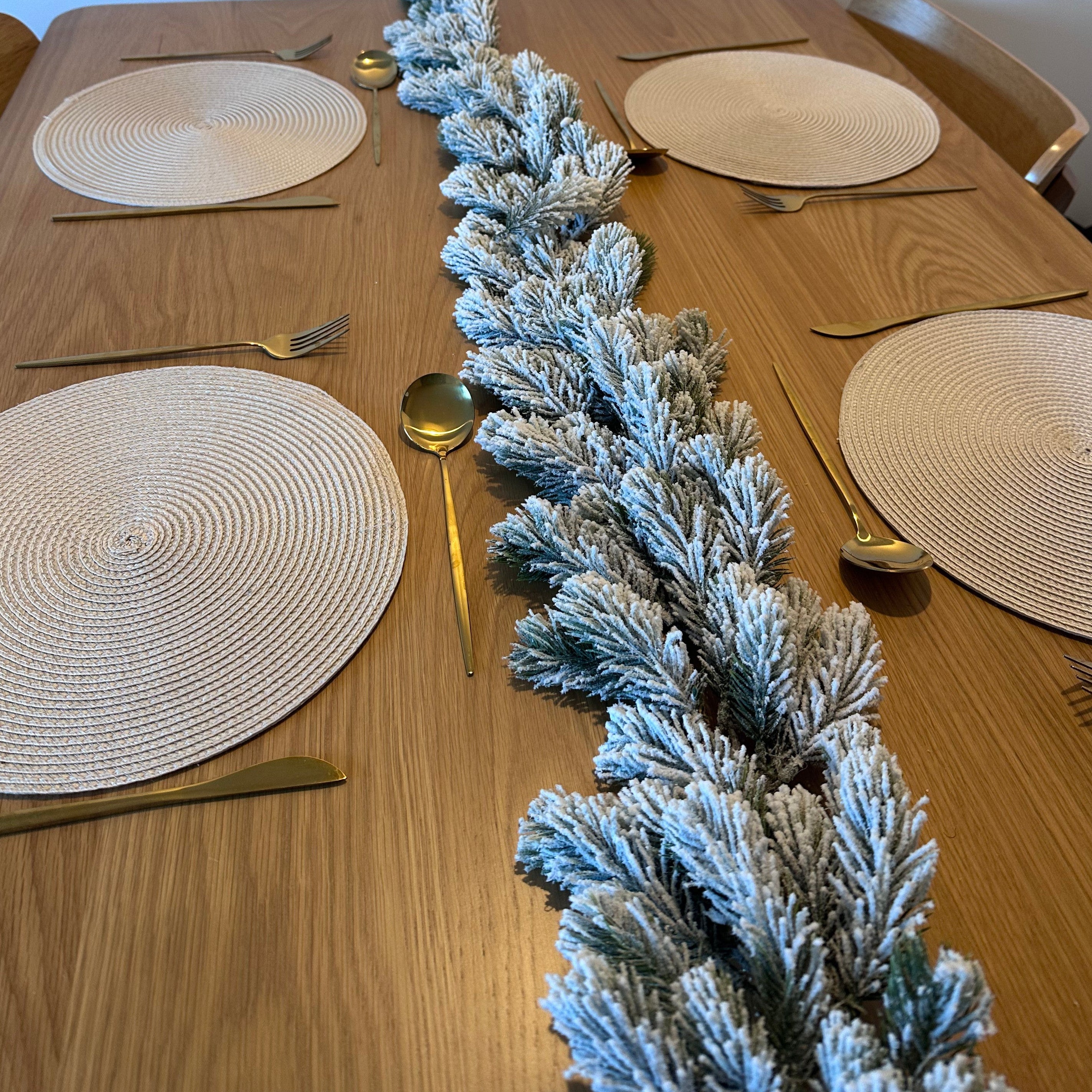 Christmas Snowy Garland - 6.2ft