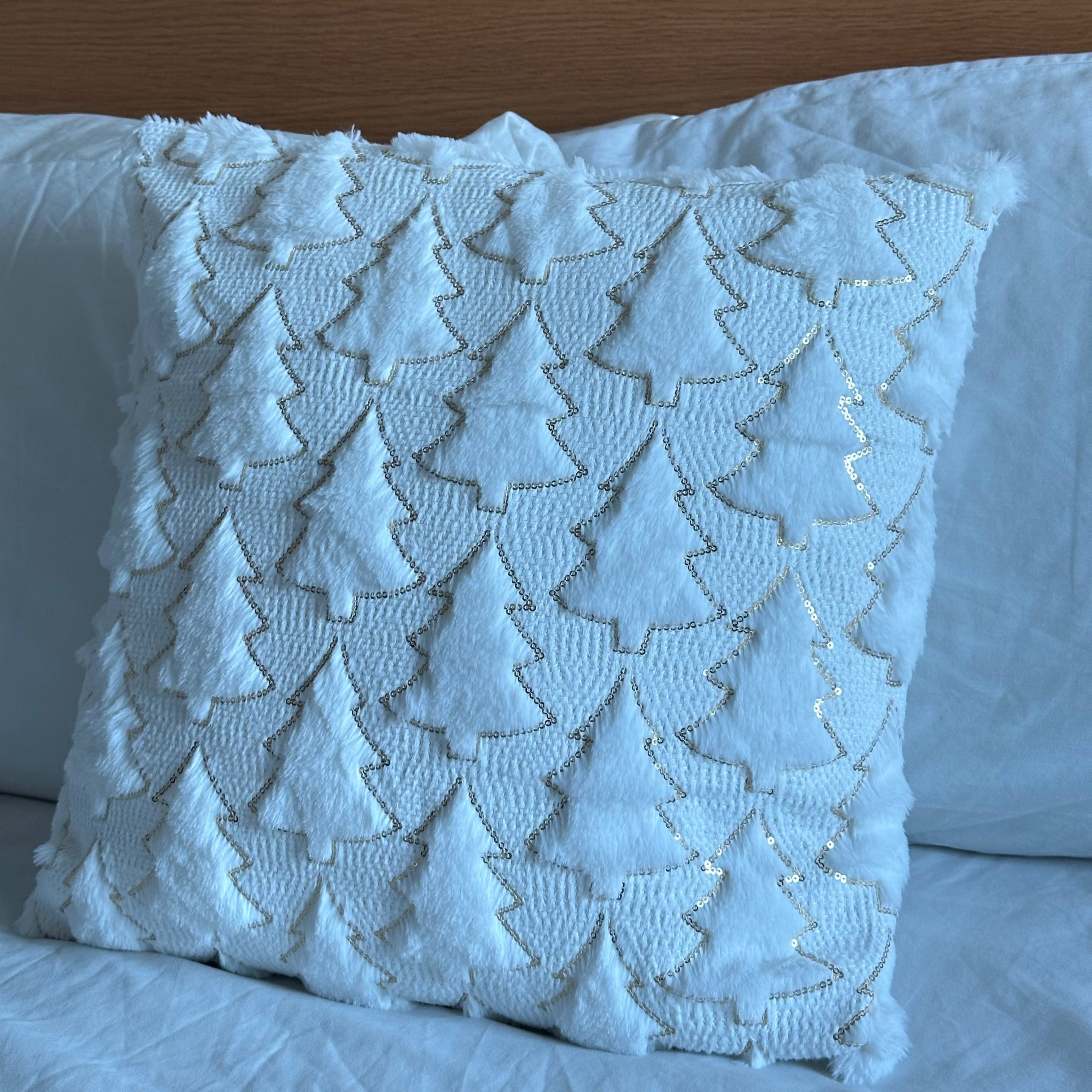 2pcs Plush Christmas Tree Cushion Cover